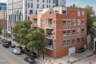 700 W Grand Ave, Chicago, IL 60654 - Photo 2