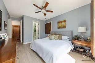 700 W Grand Ave, Chicago, IL 60654 - Photo 22