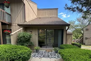 44 Nassau Colony, Fox Lake, IL 60020 - Photo 1