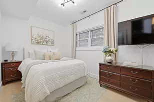 1333 N Bosworth Ave, Chicago, IL 60642 - Photo 16