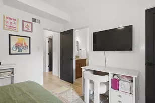 1333 N Bosworth Ave, Chicago, IL 60642 - Photo 22