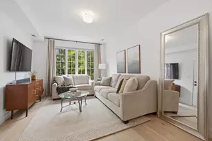 1333 N Bosworth Ave, Chicago, IL 60642 - Photo 10