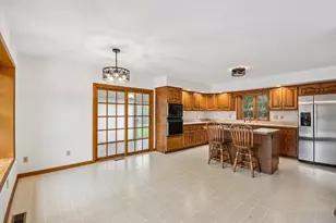 6S155 W Ridge Dr, Aurora, IL 60506 - Photo 10