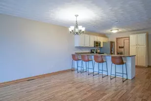 1629 Warrenton Ct, Byron, IL 61010 - Photo 12