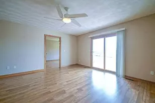 1629 Warrenton Ct, Byron, IL 61010 - Photo 14