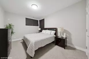 1203 W Superior St, Chicago, IL 60642 - Photo 22