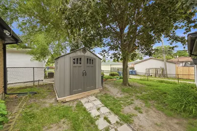 1266 Burnham Avenue, Calumet City, IL 60409 - Photo 14
