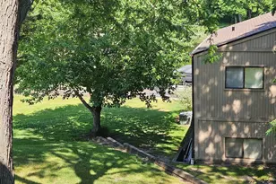 49 Oak Hill Colony St, Fox Lake, IL 60020 - Photo 14