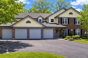183 Grove Ave, Des Plaines, IL 60016 - Photo 1