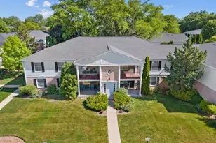 981 Golf Course Rd, Crystal Lake, IL 60014 - Photo 26