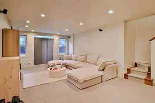 1109 W Cornelia Ave, Chicago, IL 60657 - Photo 16
