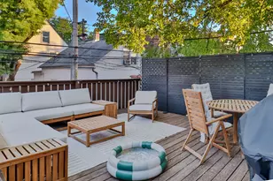 1109 W Cornelia Ave, Chicago, IL 60657 - Photo 26