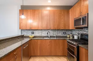 1621 W North Ave, Chicago, IL 60622 - Photo 8