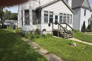 411 N Monroe St, Clifton, IL 61727 - Photo 4