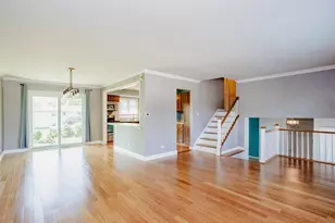 1481 Chaffee Ct, Elk Grove Village, IL 60007 - Photo 8