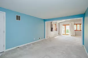 1481 Chaffee Ct, Elk Grove Village, IL 60007 - Photo 12