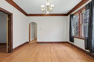 11949 S Lafayette Ave, Chicago, IL 60628 - Photo 4