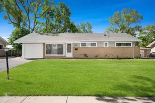 225 Bode Rd, Hoffman Estates, IL 60169 - Photo 1