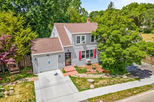 614 Algonquin Rd, Fox River Grove, IL 60021 - Photo 1