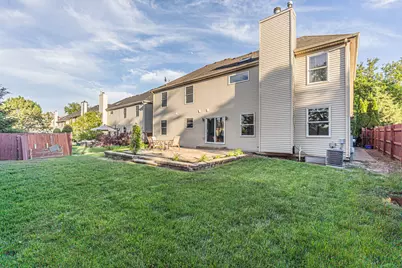 270 E Armitage Avenue, Addison, IL 60101 - Photo 22