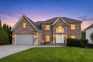 270 E Armitage Ave, Addison, IL 60101 - Photo 1