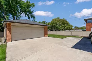 5720 Reba St, Morton Grove, IL 60053 - Photo 26