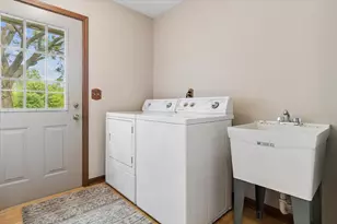 39W550 Deerpath Rd, Aurora, IL 60506 - Photo 10
