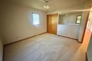 502 SW 8th Ave, Aledo, IL 61231 - Photo 14