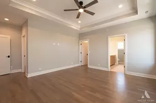 246 Holmes Ave, Clarendon Hills, IL 60514 - Photo 36