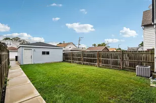 2430 N Normandy Ave, Chicago, IL 60707 - Photo 16