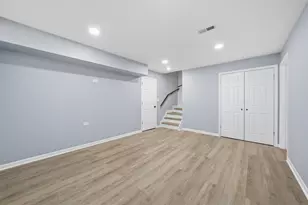 9004 S Indiana Ave, Chicago, IL 60619 - Photo 16