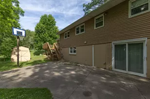 101 N Park Ave, Geneseo, IL 61254 - Photo 34