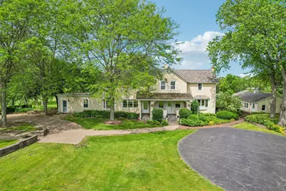 62 Dundee Lane, Barrington, IL 60010 - Photo 1