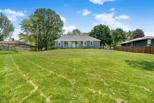519 Wendt Ave, East Dundee, IL 60118 - Photo 36