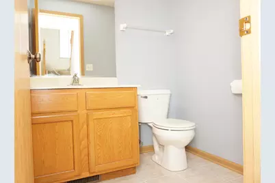 407 Waubonsee Drive, Plano, IL 60545 - Photo 14
