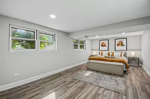 15405 James Dr, Oak Forest, IL 60452 - Photo 14