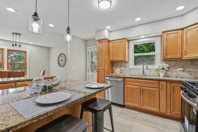 15405 James Drive, Oak Forest, IL 60452 - Photo 8