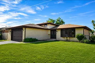 5110 137th Street, Crestwood, IL 60418 - Photo 1