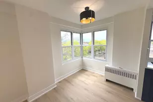 2600 W Balmoral Ave, Chicago, IL 60625 - Photo 4