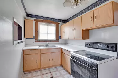 9352 S Woodlawn Avenue, Chicago, IL 60619 - Photo 28