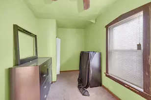 9352 S Woodlawn Ave, Chicago, IL 60619 - Photo 26