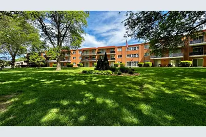 940 Holbrook Road #32C, Homewood, IL 60430 - Photo 2