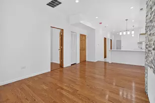 848 N Latrobe Ave, Chicago, IL 60651 - Photo 14
