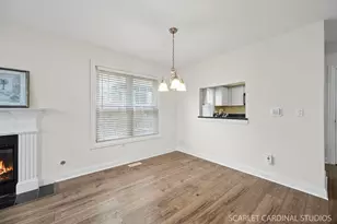 35 Foxcroft Rd, Naperville, IL 60565 - Photo 6