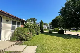 607 Delmar Dr, Champaign, IL 61822 - Photo 34