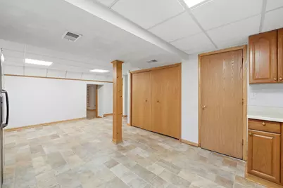 8920 Emerald Court, Hickory Hills, IL 60457 - Photo 34