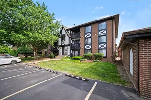 13615 Royal Ct, Crestwood, IL 60418 - Photo 1