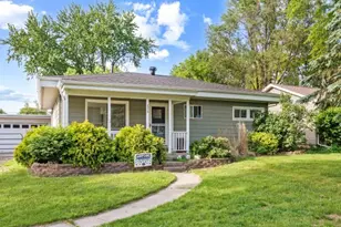276 Panama Ave, Hampshire, IL 60140 - Photo 1