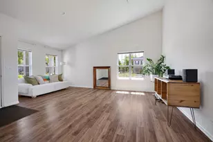 1253 Water Stone Cir, Wauconda, IL 60084 - Photo 4