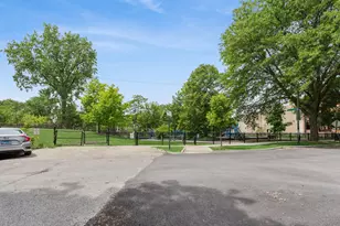 2712 W Leland Ave, Chicago, IL 60625 - Photo 18